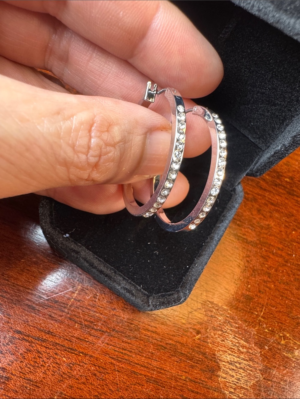 3196-Swarovski crystal element post earrings. Velvet box included.